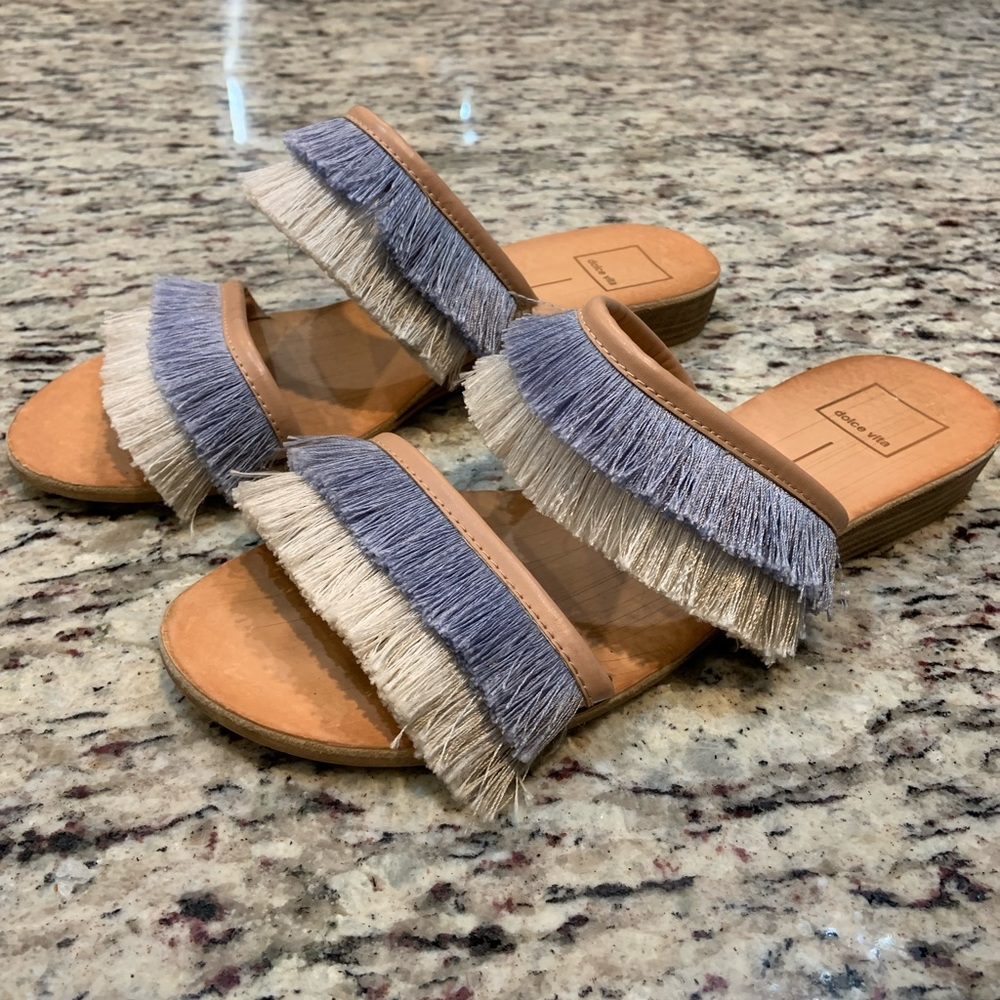 Dolce Vita Blue / White Fringe Sandals. Size 10